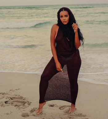 Angela Simmons