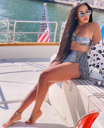 Angela Simmons