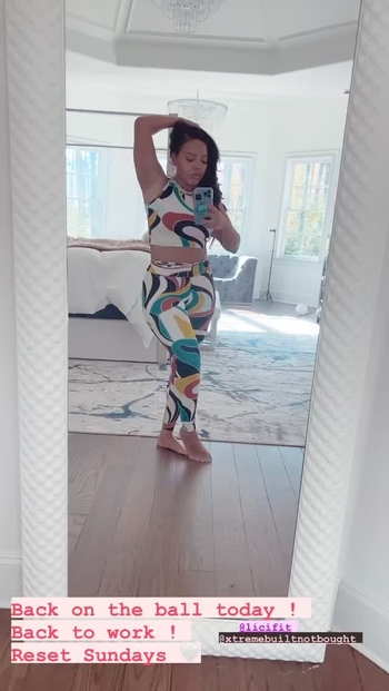 Angela Simmons