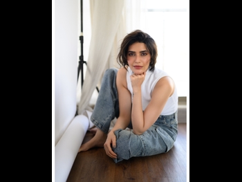  alt="Karishma Tanna"