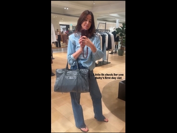  alt="Lisa Snowdon"