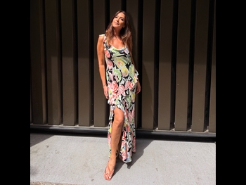 alt="Lisa Snowdon"