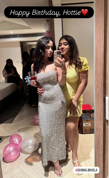 Shiwali Bhola