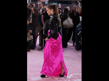  alt="Jennifer Lopez (i)"