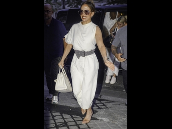  alt="Jennifer Lopez (i)"