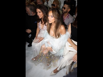  alt="Jennifer Lopez (i)"