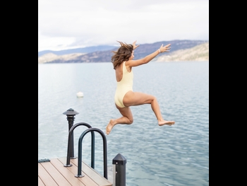  alt="Jillian Harris"