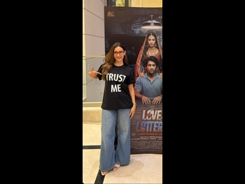  alt="Helly Daruwala"