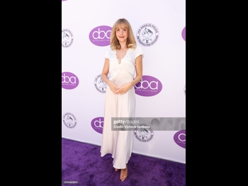  alt="Alison Brie"