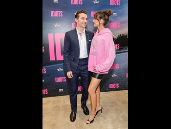  alt="Alison Brie"