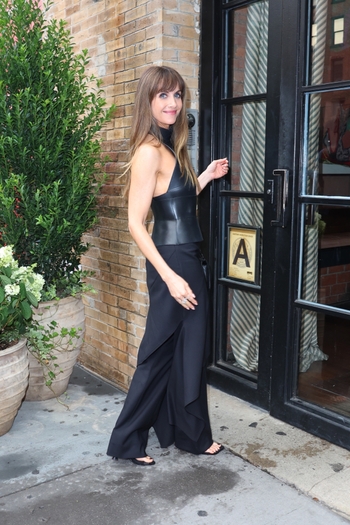 Alison Brie