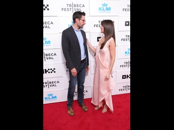  alt="Alison Brie"