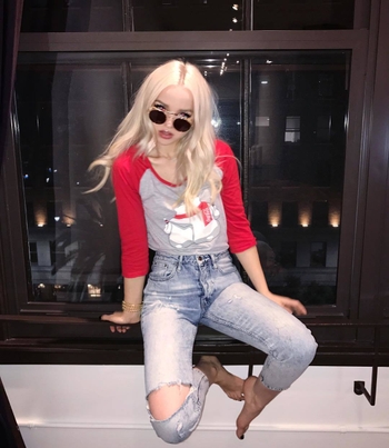 Dove Cameron