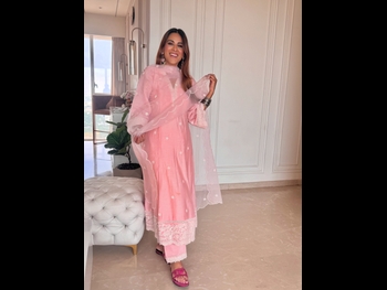  alt="Nia Sharma"