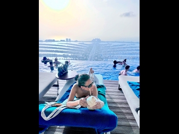  alt="Nia Sharma"
