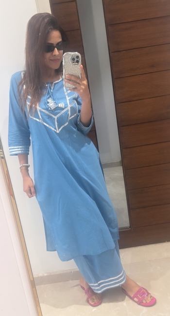 Nia Sharma