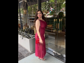  alt="Pooja Janrao"