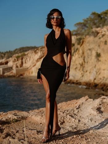 Nazanin Mandi