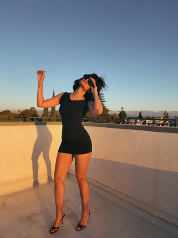 Nazanin Mandi