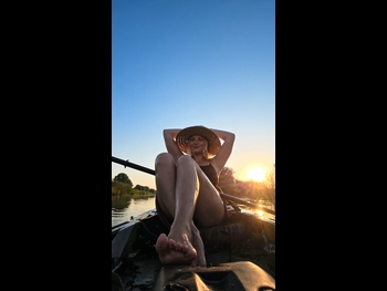  alt="Laura Petrescu"