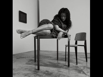  alt="Rihanna"