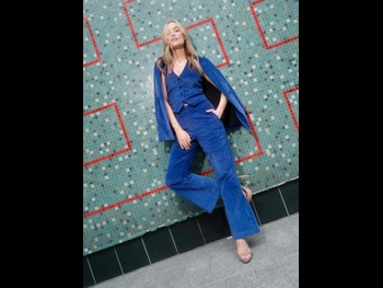  alt="Laura Whitmore"