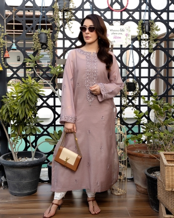 Shaista Lodhi