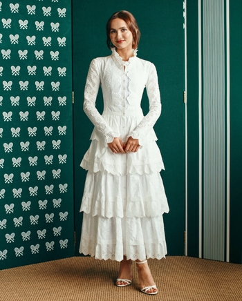 Maude Apatow