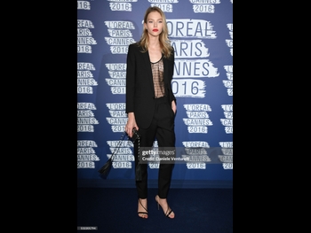  alt="Sasha Luss"