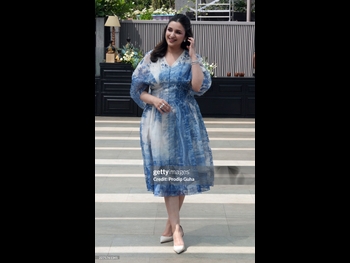  alt="Parineeti Chopra"
