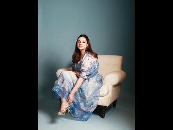  alt="Parineeti Chopra"