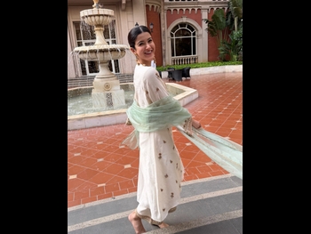  alt="Shanaya Kapoor"