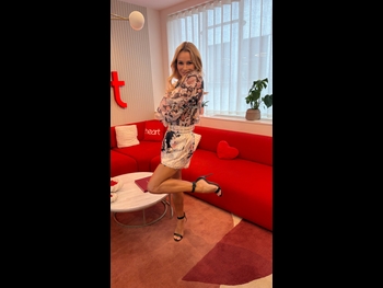  alt="Amanda Holden (i)"