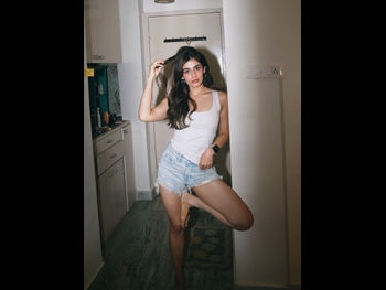  alt="Alisha Chopra"