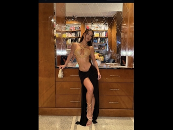  alt="Samantha Rayner"