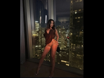 alt="Samantha Rayner"