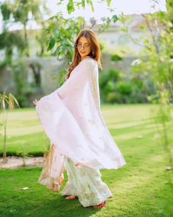Dananeer Mobeen
