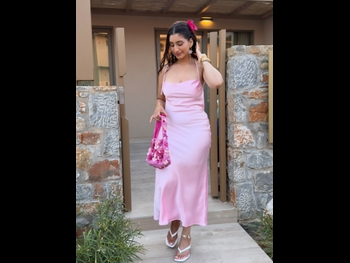  alt="Sarika Gill"