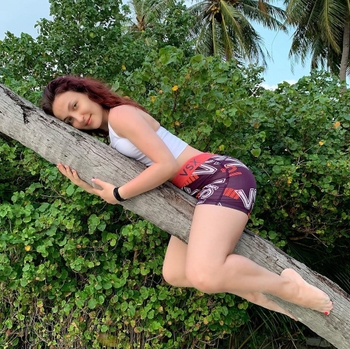 Elli Avrram