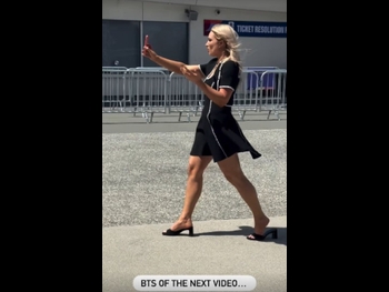  alt="Katie Shanahan"
