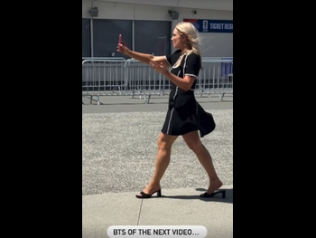  alt="Katie Shanahan"