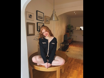  alt="Lesley Grant"