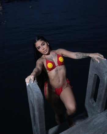 MC Mirella