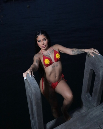 MC Mirella