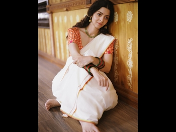  alt="Vedhika"