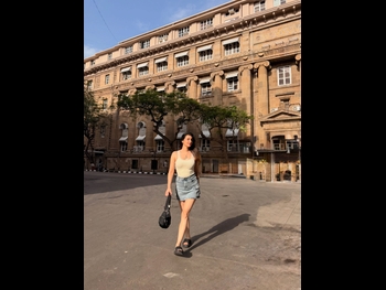  alt="Chandni Sharma"