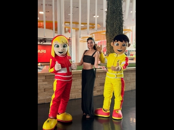  alt="Chandni Sharma"