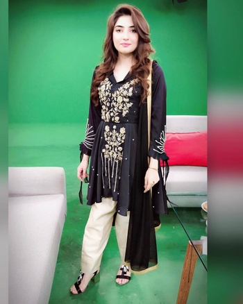 Gul Panra