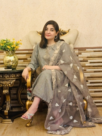 Gul Panra