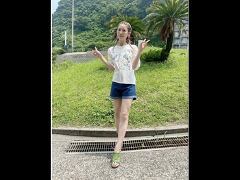  alt="Chika Anzai"